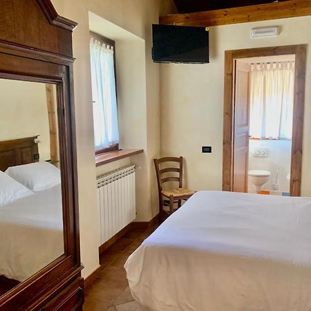 Agriturismo Il Talento Nella Quiete Castiglione d'Intelvi Bagian luar foto