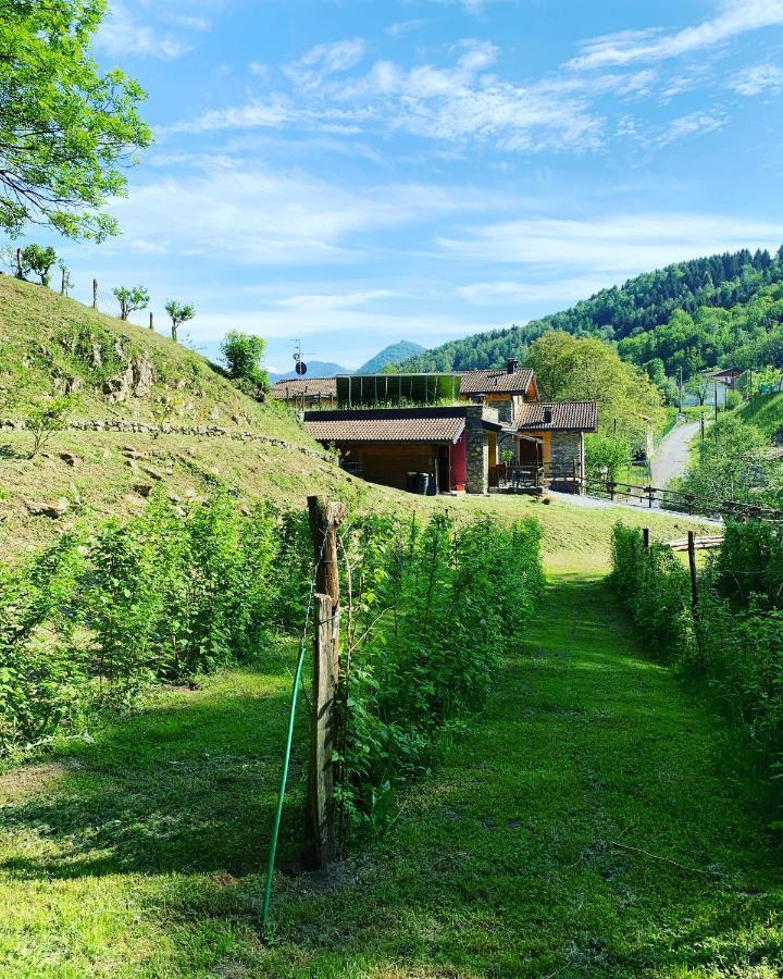 Agriturismo Il Talento Nella Quiete Castiglione d'Intelvi Bagian luar foto