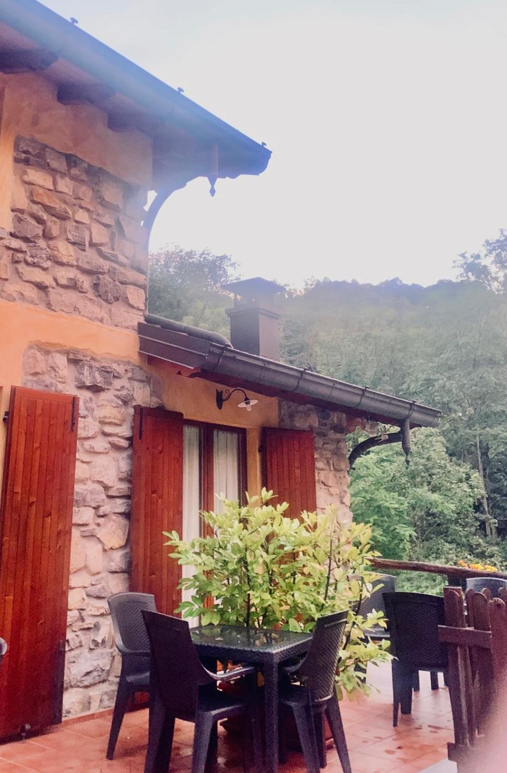 Agriturismo Il Talento Nella Quiete Castiglione d'Intelvi Bagian luar foto