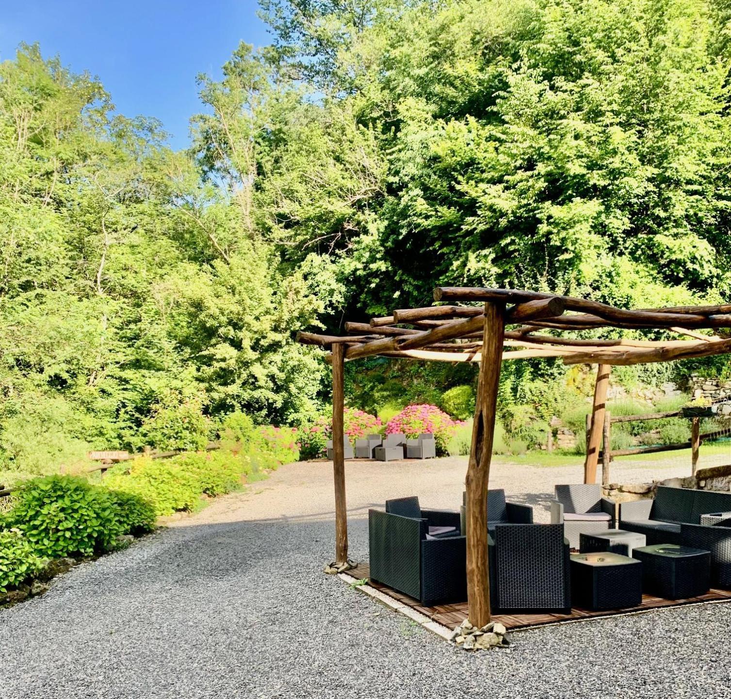 Agriturismo Il Talento Nella Quiete Castiglione d'Intelvi Bagian luar foto